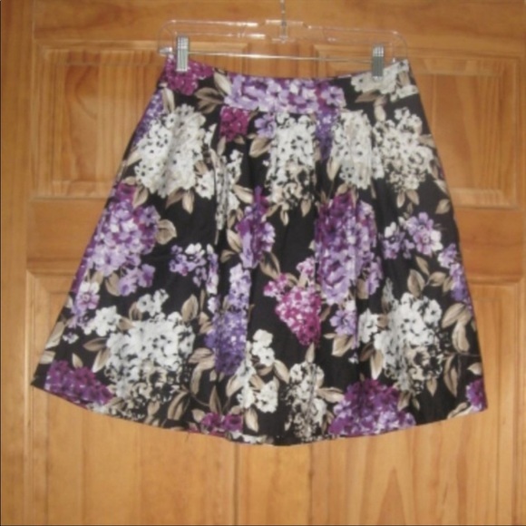 White House Black Market women’s floral skirt size 10 - Picture 2 of 8